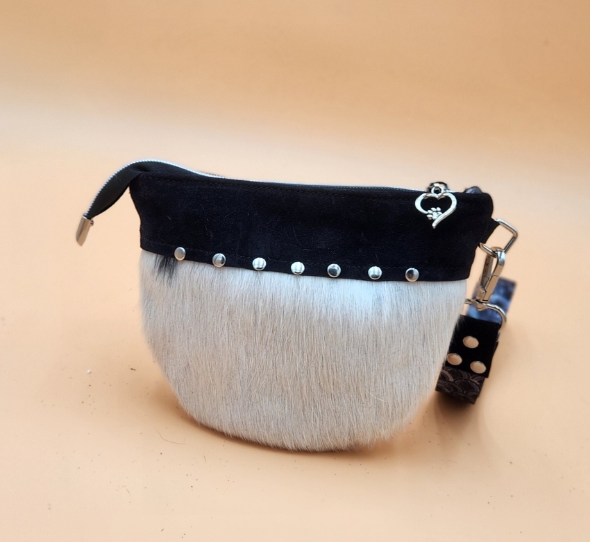 Mini Wristlets 109
